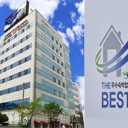Hotel Wooin Мокпхо Екстер'єр фото