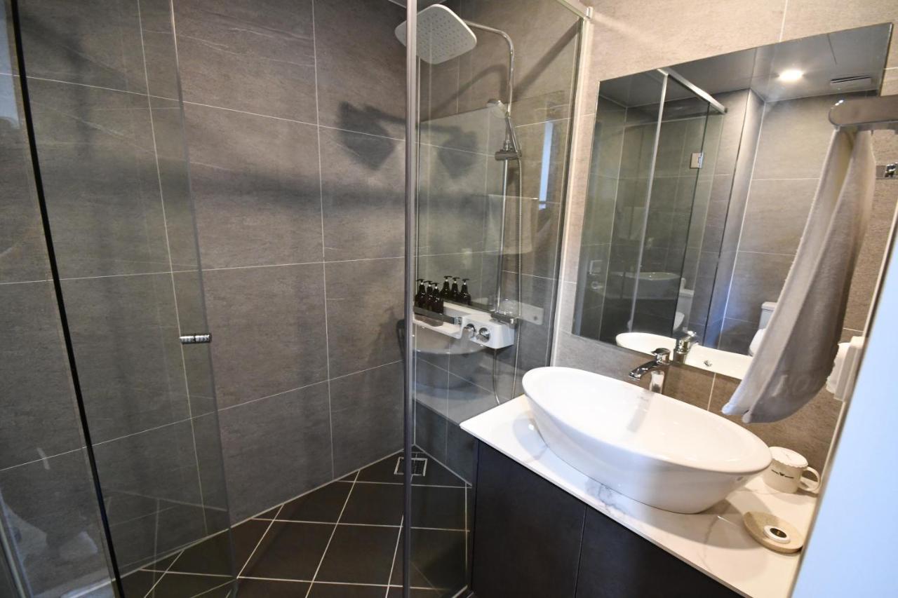 Hotel Wooin Мокпхо Екстер'єр фото