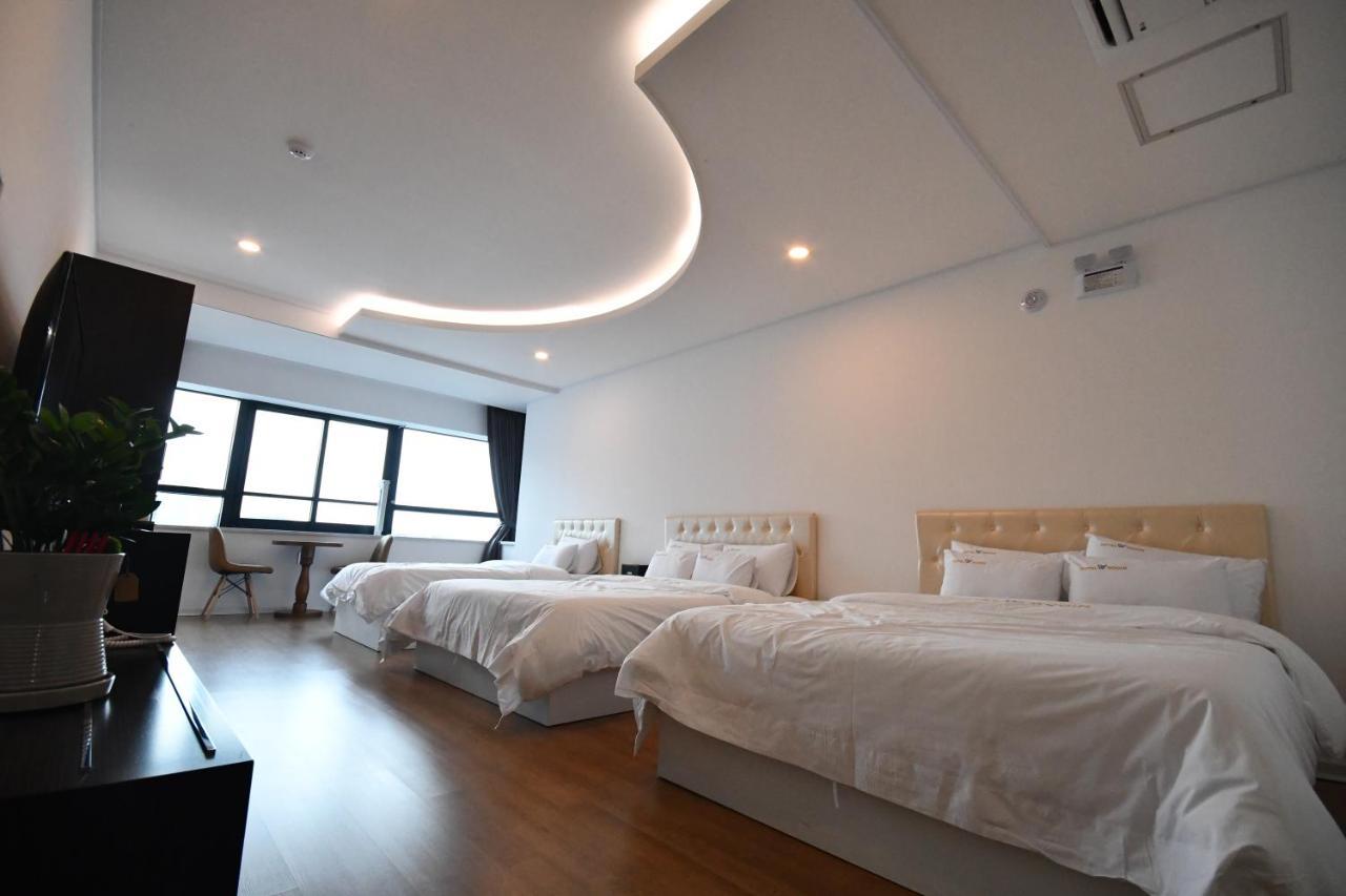 Hotel Wooin Мокпхо Екстер'єр фото